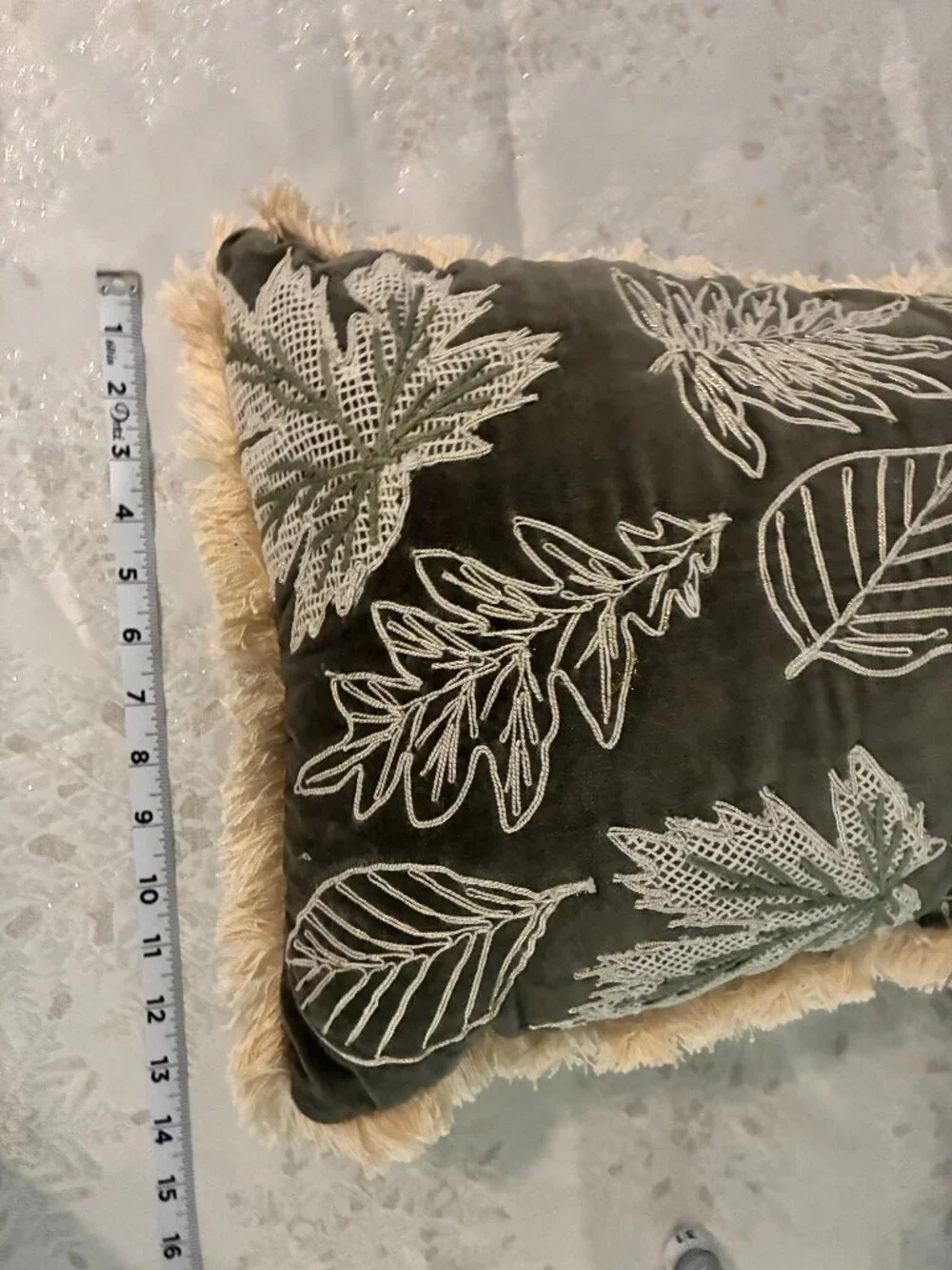 Total Home Ltd. Olive Green and Cream Fall Leaves Decorative Pillow. NWT